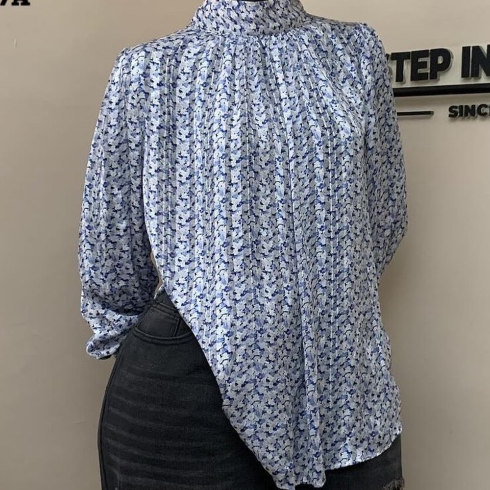 H&M Floral Top Size Small